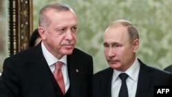 Рускиот претседател Владимир Путин и неговиот турски колега Реџеп Таип Ердоган 