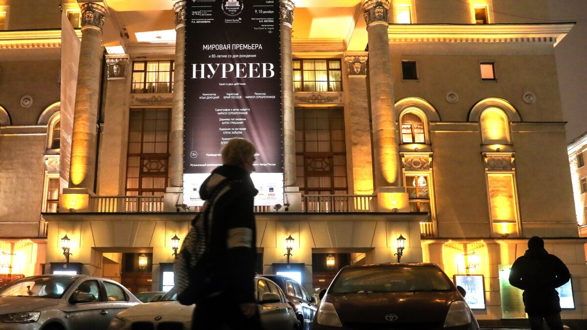 The Bolshoi Theater excluded Serebrennikov’s Nureyev ballet from its repertoire