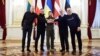 Predsednici Litvanije Gitanas Nauseda, Poljske Andrđej Duda, Ukrajine Volodymir Zelenski, Letonije Egils Levits i Estonije Alar Karis u Kijevu, 13. april 2022.