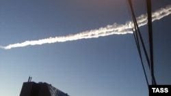 Rusiyada fevralın 15-də Ural dağları üzərində meteorit partlayışından sonra