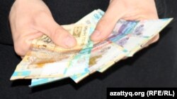 Казахстанские деньги. Иллюстративное фото. 
