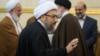 خامنه‌ای با صادق لاریجانی چه می‌‌کند؟