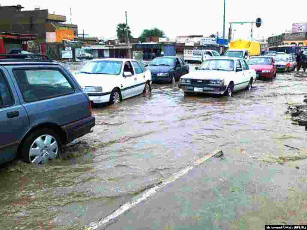 احد شوارع الموصل بعد المطر