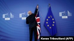 Zastava Britanije i EU, Brisel