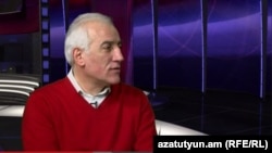 Экономист Ваагн Хачатрян в студии Азатутюн ТВ