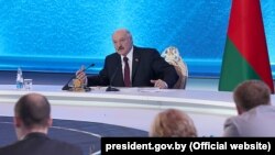 Аляксандар Лукашэнка падчас прэс-канферэнцыі