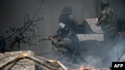 Штурм українськими силовиками одного з блокпостів сепаратистів у Слов'янську, 24 квітня 2014 року