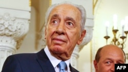 Președinții Traian Basescu și Shimon Peres