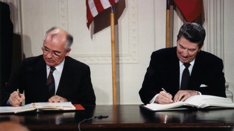 Gorbačov: Sprečiti novu trku u naoružanju