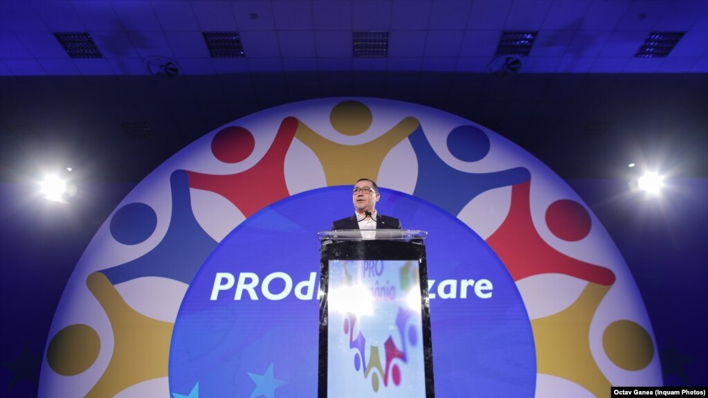 Victor Ponta a avut mai multe reușite în 2019, dar finalul anului îl prinde într-o situație delicată, când se confruntă cu o criză în ProRomânia.