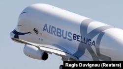 Вантажний літак Airbus Beluga – ключовий елемент у перевезенні великих елементів майбутніх пасажирських літаків, які є зразком кооперації провідних європейських країн
