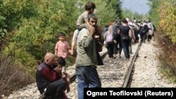 Migrantët në Gjevgjeli të Maqedonisë, foto nga arkivi 