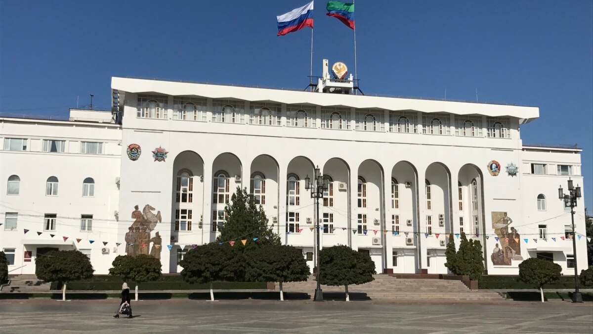 Васильев назначил Толстикову вице-премьером Дагестана