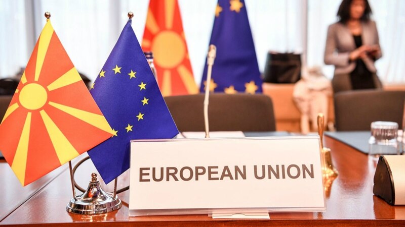 Katër vende të BE-së mbështesin hapjen e negociatave me Shkupin dhe Tiranën