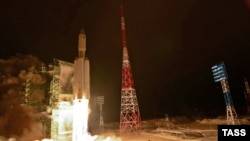 Запуск тяжелой ракеты-носителя "Ангара-А5" (Архивное фото)