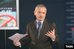 TV journalist Savik Shuster