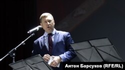 Анатолий Локоть