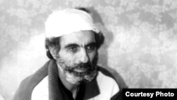 23 avqustda yaralanmış Elçibəy. 29 avqust 1991