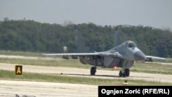 Slovakia has grounded its fleet of MiG-29s until an investigation into the cause of the crash is completed. (file photo)