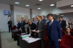 Дмитрий Григориади (в центре) в суде в Ростове-на-Дону, июль, 2018 год