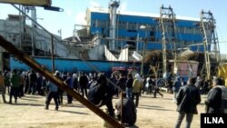 نمایی از اعتراضات کارگران شرکت نیشکر هفتتپه. عکس آرشیوی است