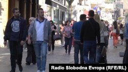 Na plate uposlenih u javnom sektoru godišnje iz budžeta se potroši 1,6 milijardi eura (Sarajevo)