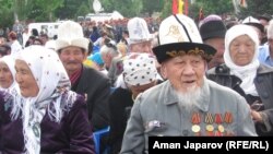 Празднование Дня Победы в Кыргызстане. Архивное фото.