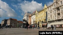 Trg bana Jelačića, Zagreb, fotoarhiv