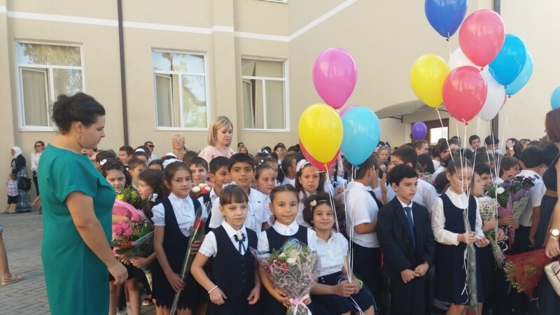 155 школ в Абхазии открыли сегодня свои двери для учащихся