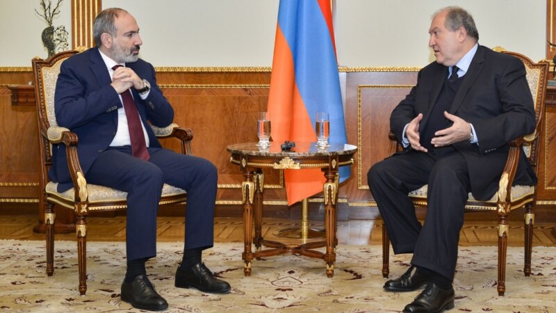 Հայաստանի նախագահը շնորհավորել է վարչապետին ծննդյան օրվա առթիվ