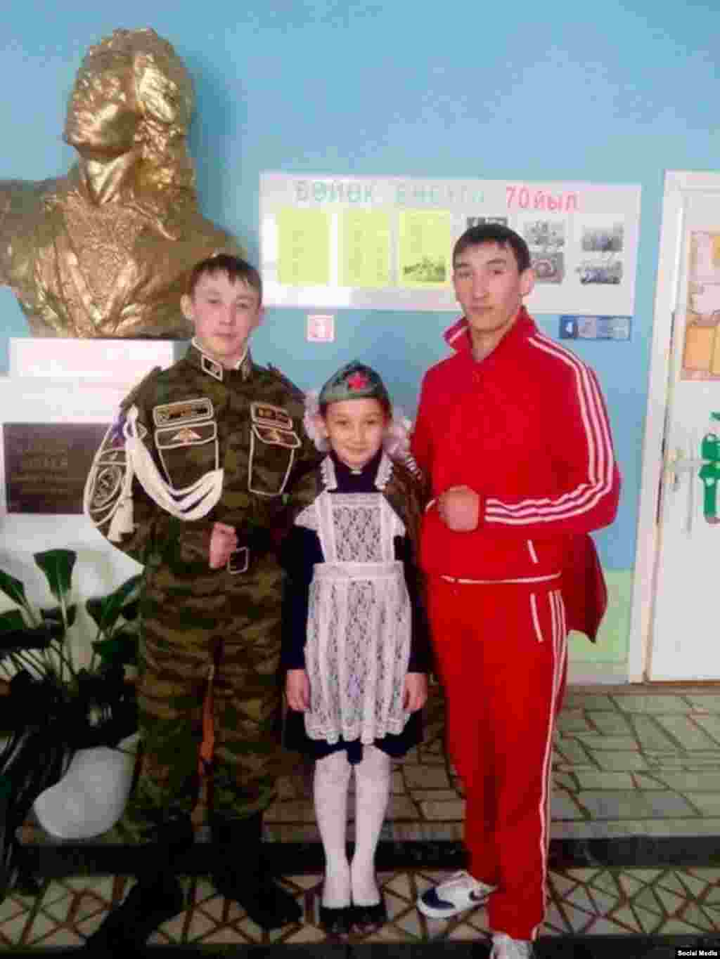 Ранис Алтынбаев (уңда)