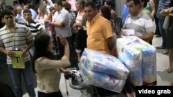 Hələb erməniləri Yerevanda (Foto arxivdəndir)