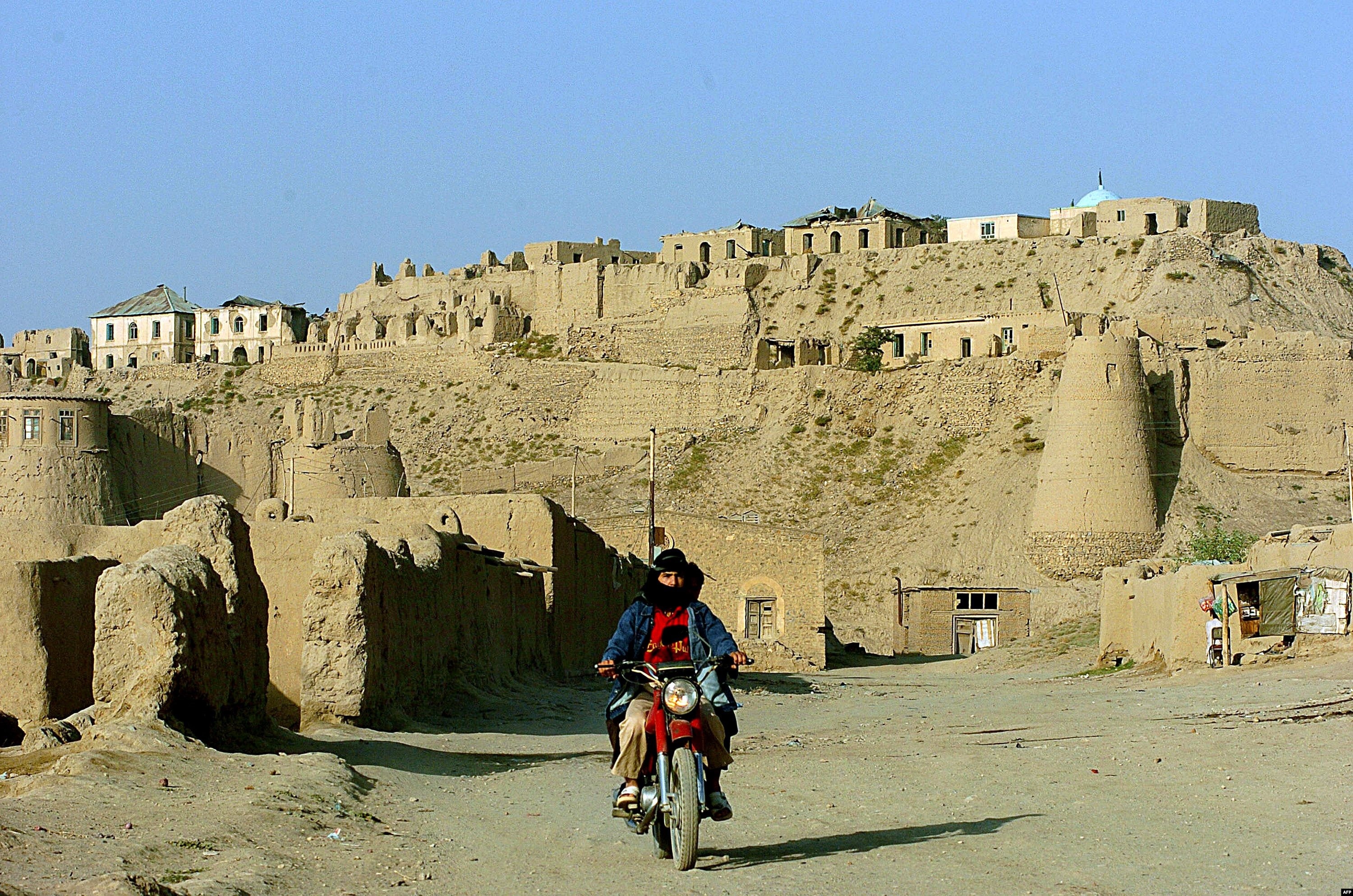 Ghazni: Images Of Ancient Afghan Grandeur