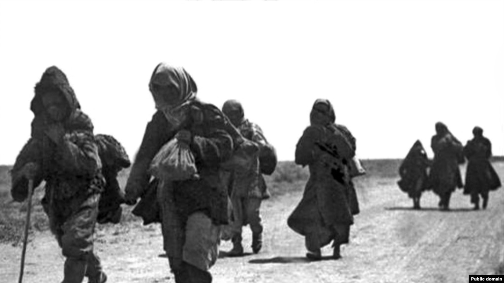 Kazakhs fleeing the famine of the early 1930s