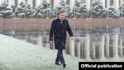 Шавкат Мирзияев перед вылетом в Германию, 20 января 2019 года.