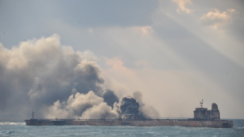 بی‌اطلاعی از سرنوشت خدمه کشتی پنج روز پس از آتش‌سوزی نفت‌کش سانچی