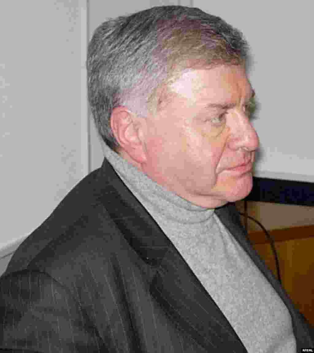 Депутат Государственной Думы Российской Федерации, председатель Союза потребителей России Петр Шелищ
