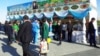 Туркменские школьники снова сдают деньги. К президентским портретам добавились "стикеры безопасности"