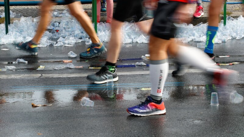Maratona e Londrës thyen rekord për të hollat e mbledhura për bamirësi
