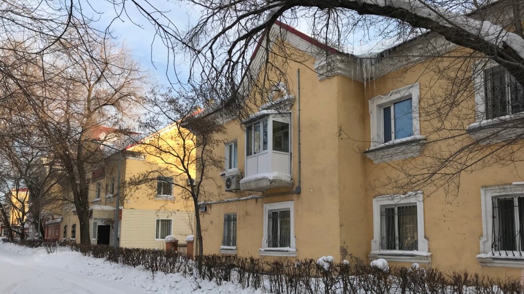 Тайпалардың жалаңаш қыздары