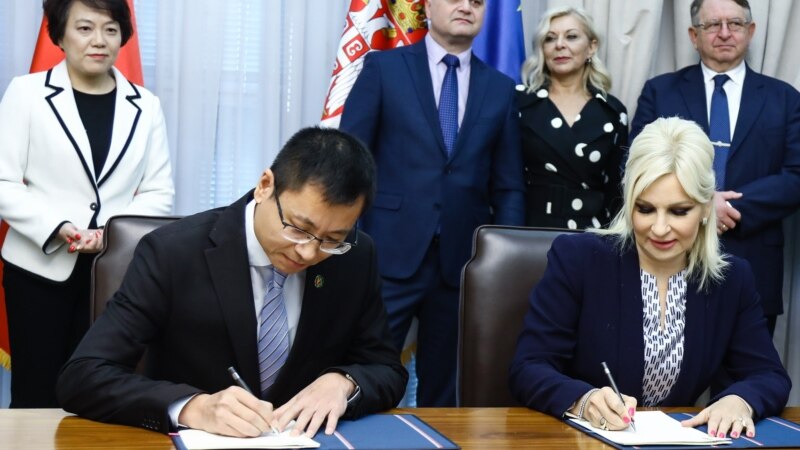 Vlada Srbije potpisala memorandum s Kinezima za izgradnju auto-puta