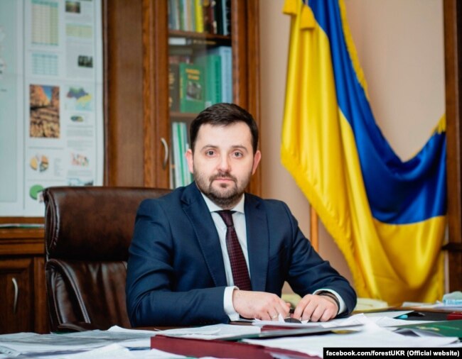 Голова Держлісагентства Андрій Заблоцький розкритикував дослідження, але наведені в ньому факти наказав перевірити
