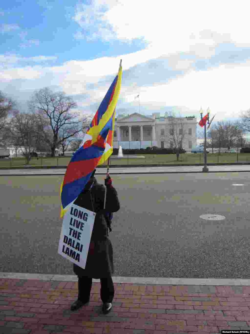 Тибетански протестант во Вашингтон