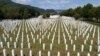 Vlasti u Srbiji i Republici Srpskoj godinama ponavljaju isti stav -uprkos međunarodnim presudama - negiraju da je u Srebrenici počinjen genocid.