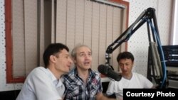 Студияи радиои "Азия Плюс" дар Душанбе