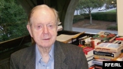 Robert Conquest pictured in December 2006