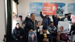Активисты на суде по делу Мухтара Джакишева. Семей, 3 марта 2020 года.
