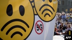 Демонстрации срещу 5G технологията се провеждат на различни места в Европа. Тази снимка е от Берн, Швейцария, 21 септември 2019 г.