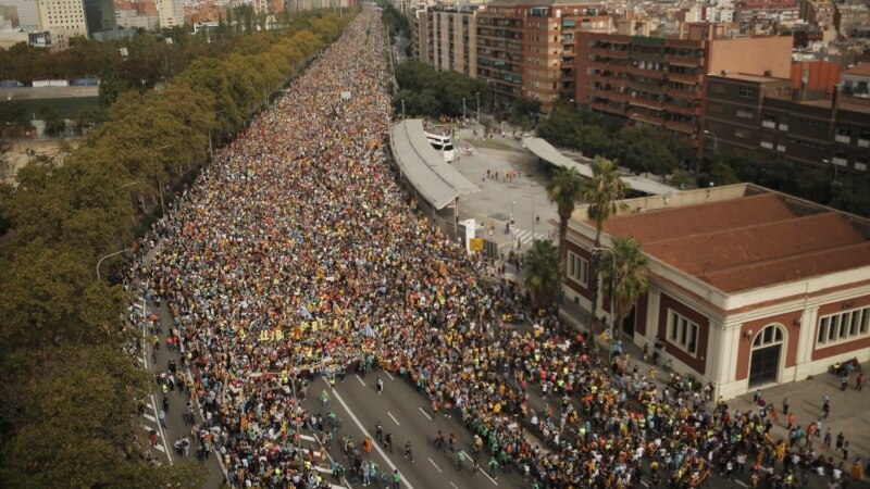 Барселона парализирана од протести
