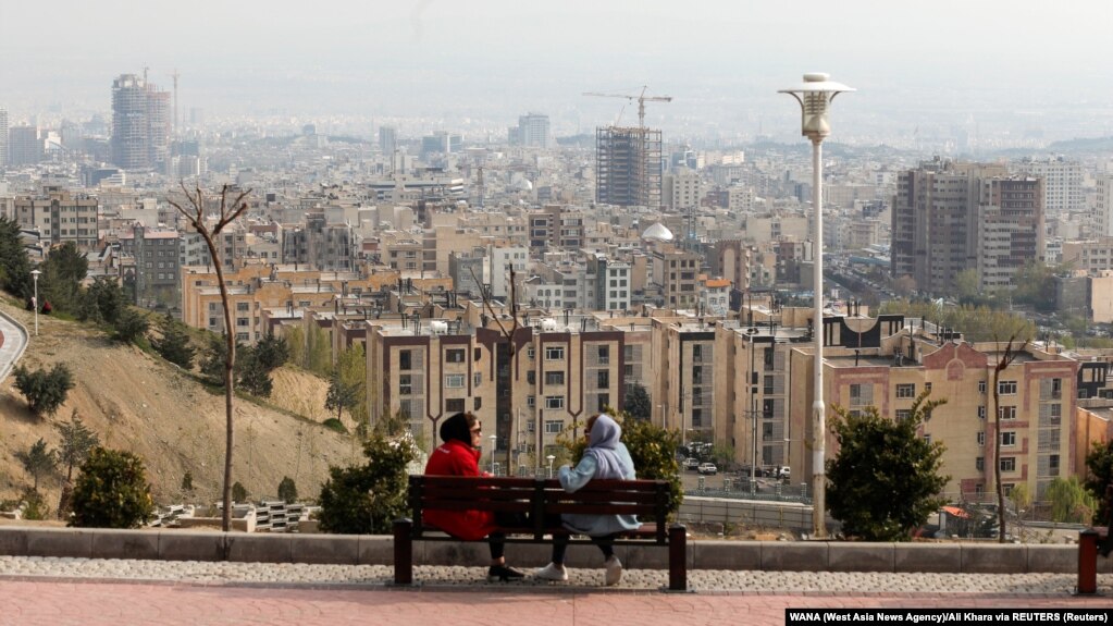 نمایی از شهر تهران